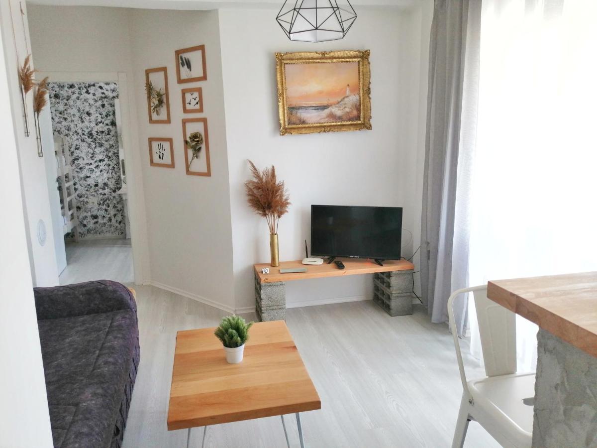 Elyon Apartment 1 โอครีด ภายนอก รูปภาพ